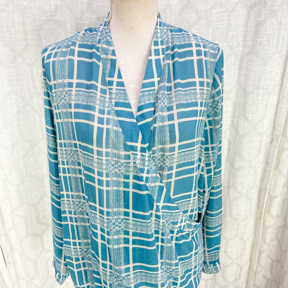 CAbi Windowpane Wrap Top Size M Teal Plaid Style 3068 Surplice V‎ Neck Blouse - Picture 10 of 10